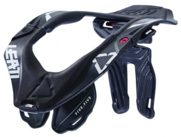 Защита шеи Leatt GPX 5.5 Brace черная S/M (1017010110) pitbikemarket.ru